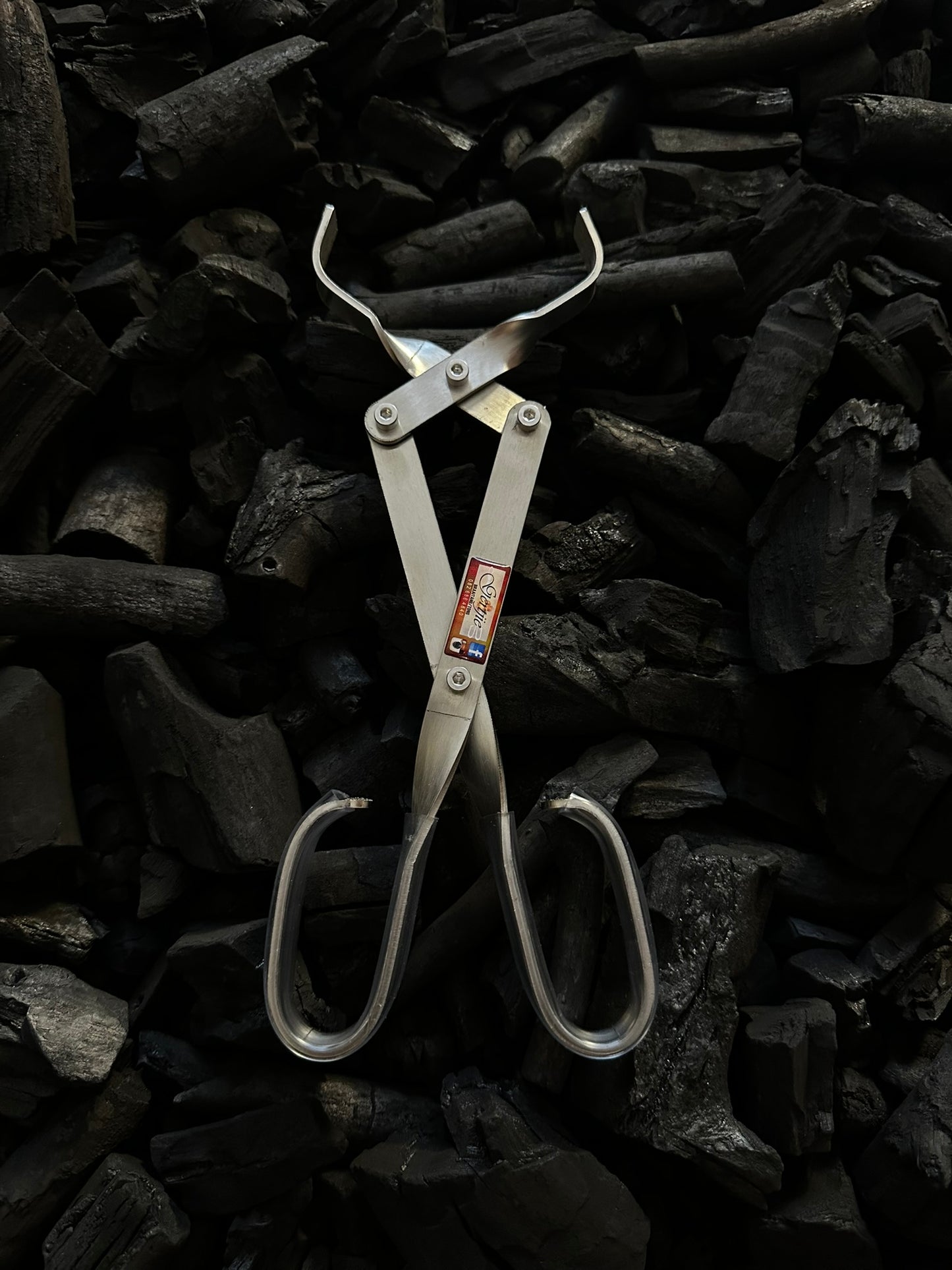 Tongs
