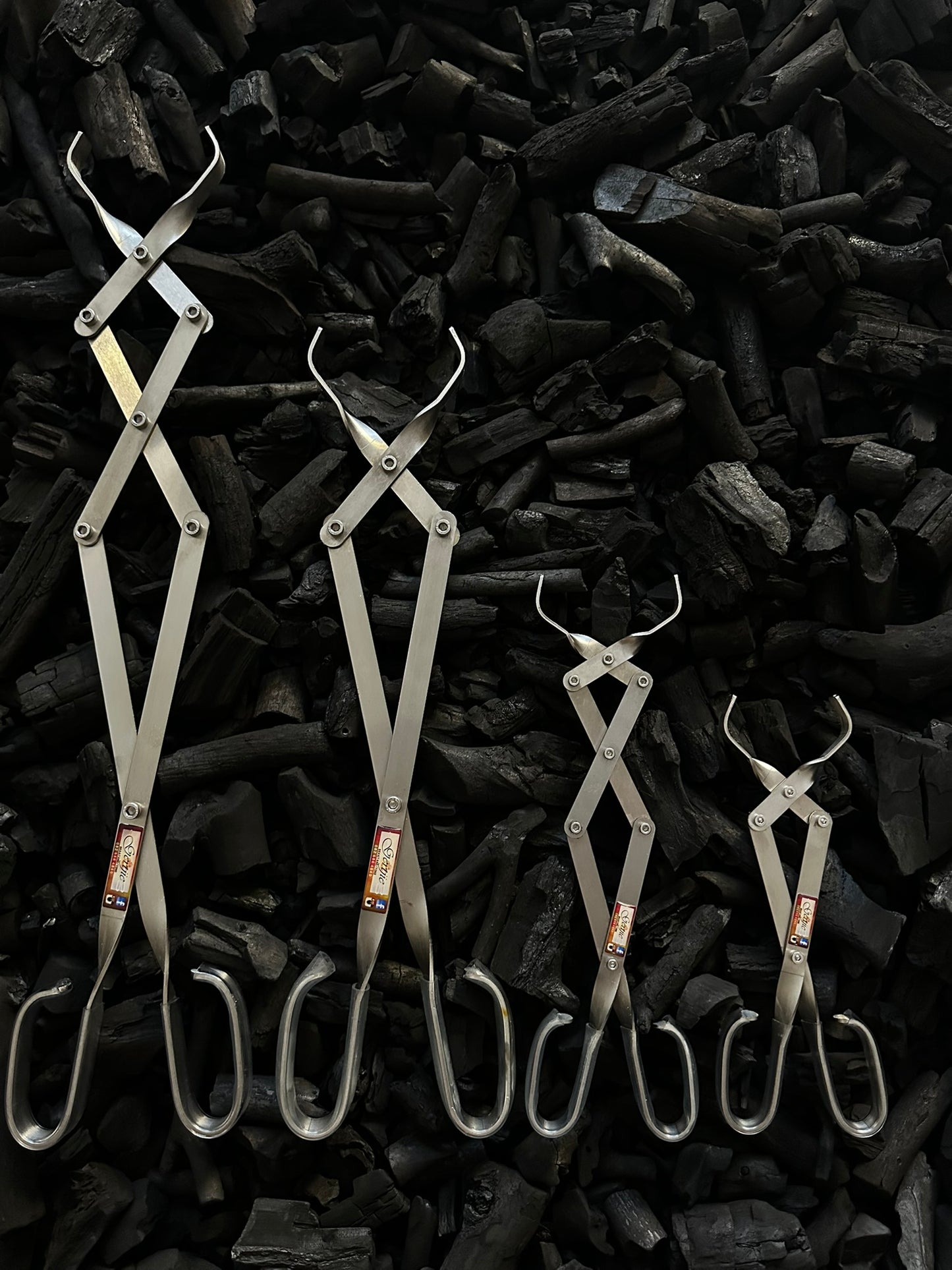 Tongs